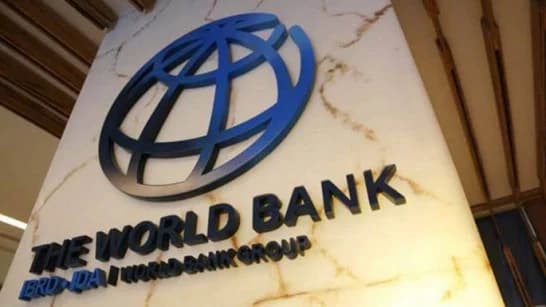 Image from source article: Banking woes, energy shortages, low revenue threaten Bangladesh's growth: World Bank
